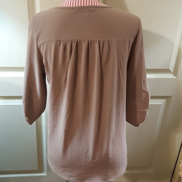 MNK Sexy Lace Up Blouse. Size Sm/Med. - Picture 4 of 8